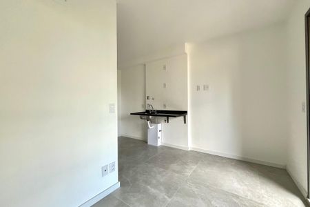 Studio de kitnet/studio à venda com 1 quarto, 24m² em Vila Santa Catarina, São Paulo