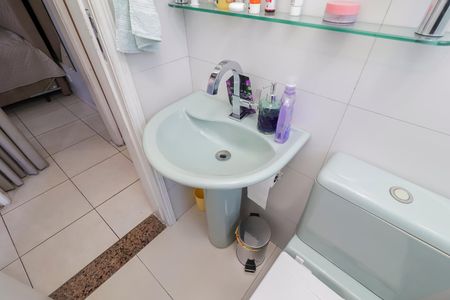Apartamento à venda com 54m², 2 quartos e 1 vagaBanheiro