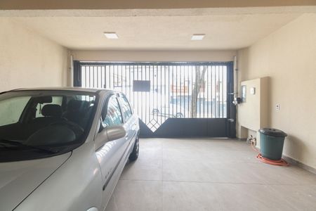 Casa à venda com 130m², 3 quartos e 2 vagasGaragem