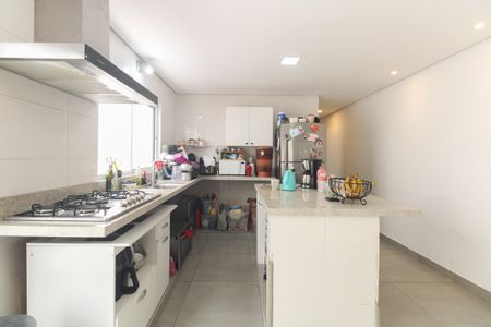 Casa à venda com 130m², 3 quartos e 2 vagasCozinha