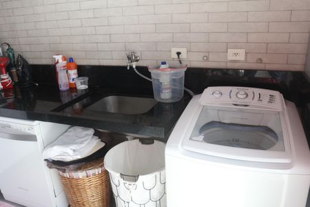 Apartamento à venda com 126m², 3 quartos e 2 vagasÁrea de Serviço