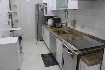 Apartamento à venda com 126m², 3 quartos e 2 vagasCozinha