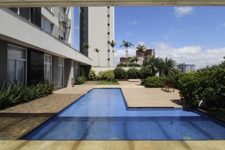 Apartamento à venda com 45m², 1 quarto e 1 vagaÁrea externa