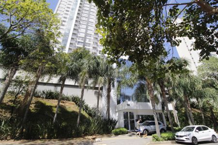 Apartamento à venda com 45m², 1 quarto e 1 vagaFachada