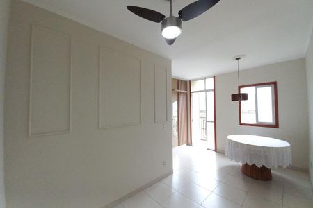 Apartamento para alugar com 74m², 3 quartos e 1 vaga Apartamento para alugar com 74m², 3 quartos e 1 vagaSala