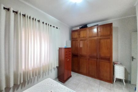 Casa à venda com 167m², 4 quartos e 3 vagas Casa à venda com 167m², 4 quartos e 3 vagasSuíte 2