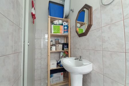 Casa à venda com 167m², 4 quartos e 3 vagas Casa à venda com 167m², 4 quartos e 3 vagasBanheiro da Suíte