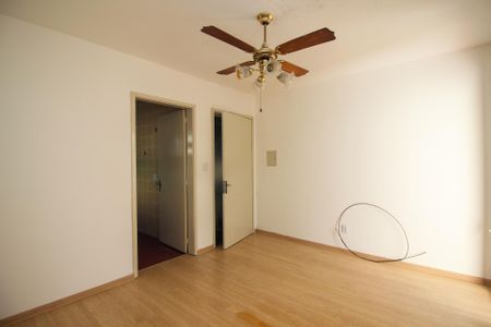 Sala 1 de apartamento para alugar com 1 quarto, 65m² em Tristeza, Porto Alegre