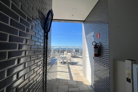 Apartamento para alugar com 58m², 1 quarto e 1 vagaÁrea comum - Piscina