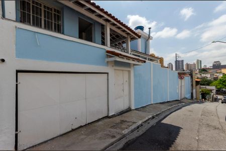 Casa à venda com 450m², 3 quartos e 5 vagasFachada principal