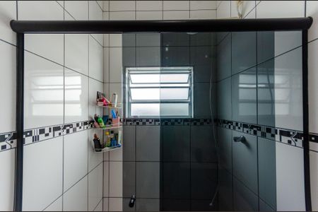 Casa à venda com 450m², 3 quartos e 5 vagasSuíte 2 - Banheiro