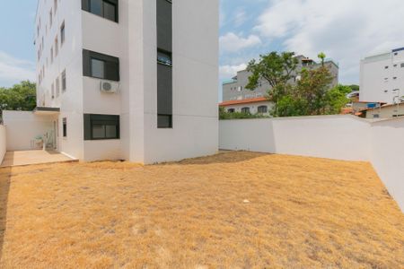 Apartamento à venda com 160m², 3 quartos e 2 vagas Apartamento à venda com 160m², 3 quartos e 2 vagasÁrea Externa