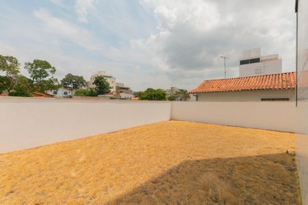 Apartamento à venda com 160m², 3 quartos e 2 vagas Apartamento à venda com 160m², 3 quartos e 2 vagasÁrea Externa