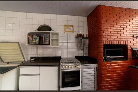 Apartamento à venda com 108m², 3 quartos e 2 vagas Apartamento à venda com 108m², 3 quartos e 2 vagasÁrea comum - Churrasqueira