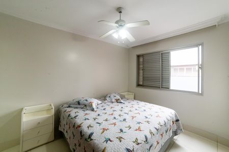 Apartamento à venda com 108m², 3 quartos e 2 vagas Apartamento à venda com 108m², 3 quartos e 2 vagasSuíte