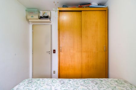 Apartamento à venda com 70m², 3 quartos e 2 vagas Apartamento à venda com 70m², 3 quartos e 2 vagasQuarto 2