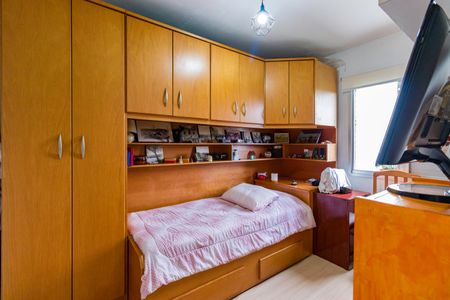 Apartamento à venda com 70m², 3 quartos e 2 vagas Apartamento à venda com 70m², 3 quartos e 2 vagasQuarto 1