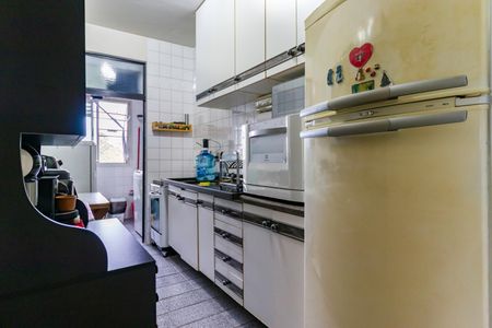 Apartamento à venda com 70m², 3 quartos e 2 vagas Apartamento à venda com 70m², 3 quartos e 2 vagasCozinha