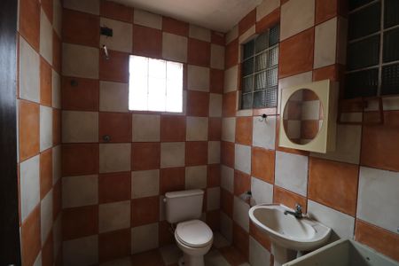 Banheiro Social de kitnet/studio para alugar com 1 quarto, 27m² em Vila Prudente, São Paulo