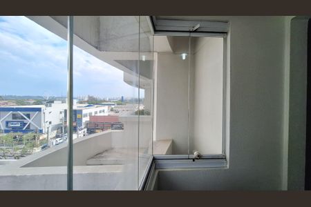 Apartamento para alugar com 65m², 3 quartos e 1 vagaVaranda