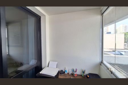 Apartamento para alugar com 65m², 3 quartos e 1 vagaVaranda