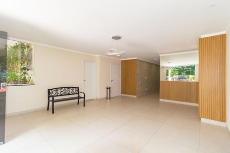 Apartamento para alugar com 63m², 2 quartos e 1 vaga Apartamento para alugar com 63m², 2 quartos e 1 vagaHall social