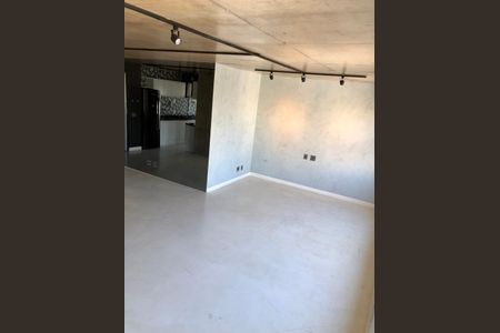 Apartamento à venda com 70m², 1 quarto e 1 vagaSala