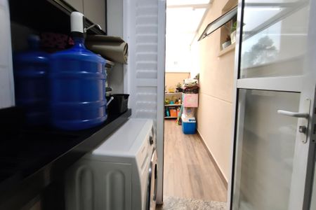 Apartamento à venda com 68m², 2 quartos e 1 vagaÁrea de Serviço