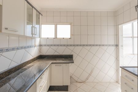 Apartamento para alugar com 60m², 2 quartos e 1 vagaCozinha