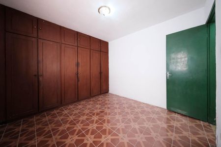 Quarto 2 de casa para alugar com 2 quartos, 80m² em Parque Cisper, São Paulo