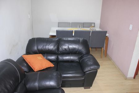 Sala de apartamento à venda com 2 quartos, 53m² em Jardim Toscana, Guarulhos