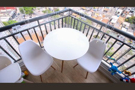 Apartamento à venda com 59m², 2 quartos e 1 vaga Apartamento à venda com 59m², 2 quartos e 1 vagaVaranda da Sala