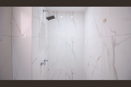 Apartamento à venda com 59m², 2 quartos e 1 vaga Apartamento à venda com 59m², 2 quartos e 1 vagaBanheiro