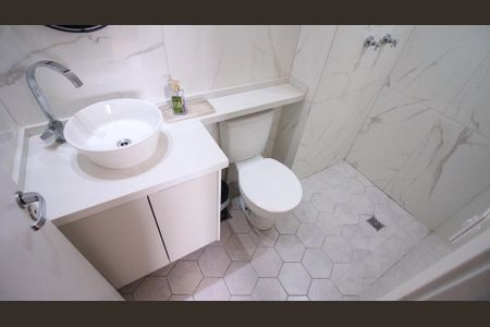 Apartamento à venda com 59m², 2 quartos e 1 vaga Apartamento à venda com 59m², 2 quartos e 1 vagaBanheiro