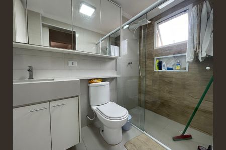 Apartamento à venda com 59m², 2 quartos e 1 vaga Apartamento à venda com 59m², 2 quartos e 1 vagaBanheiro