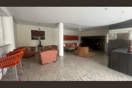 Casa de condomínio à venda com 980m², 4 quartos e 8 vagas Casa de condomínio à venda com 980m², 4 quartos e 8 vagasÁrea comum