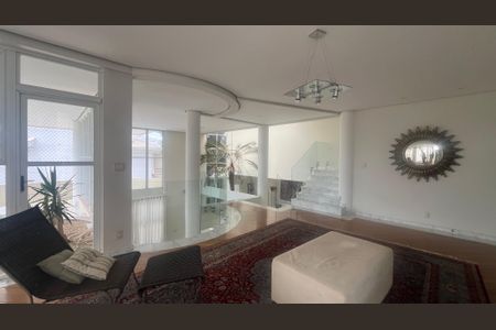 Casa de condomínio à venda com 980m², 4 quartos e 8 vagas Casa de condomínio à venda com 980m², 4 quartos e 8 vagasQuarto 2