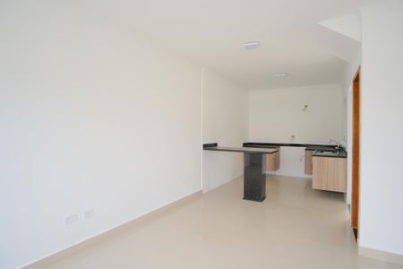 Sala de casa de condomínio à venda com 2 quartos, 70m² em Vila Carrão, São Paulo