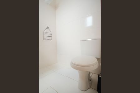 Casa de condomínio para alugar com 70m², 2 quartos e 2 vagasBanheiro da Suíte 2