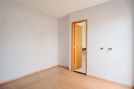 Suíte 1 de casa de condomínio para alugar com 2 quartos, 70m² em Vila Carrão, São Paulo