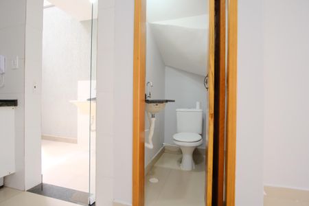 Casa de condomínio à venda com 70m², 2 quartos e 2 vagasLavabo