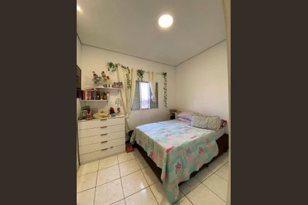 Casa à venda com 160m², 2 quartos e 1 vaga