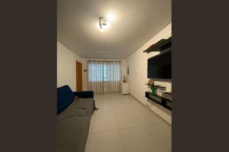 Casa à venda com 2 quartos, 160m² em Vila Monumento, São Paulo