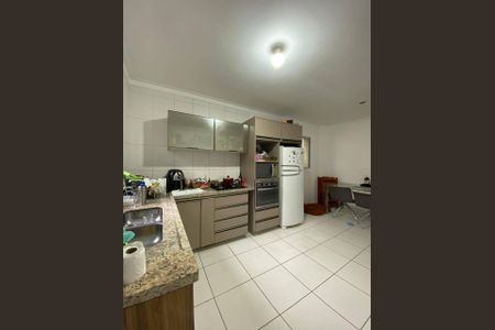 Casa à venda com 160m², 2 quartos e 1 vaga