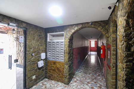 Apartamento para alugar com 42m², 2 quartos e sem vagaHall social