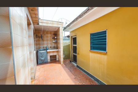 Casa à venda com 140m², 3 quartos e 2 vagasÁrea de Serviço