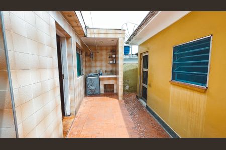 Casa à venda com 140m², 3 quartos e 2 vagasÁrea de Serviço