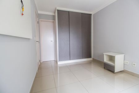 Apartamento à venda com 68m², 1 quarto e 1 vagaSuíte