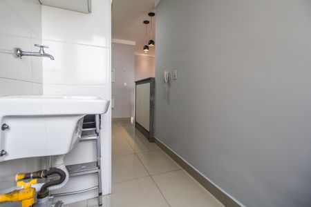 Apartamento à venda com 68m², 1 quarto e 1 vagaÁrea de Serviço