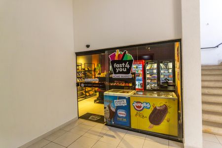 Apartamento à venda com 68m², 1 quarto e 1 vagaMercado